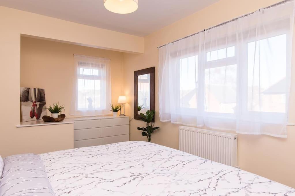 City Home From Home - Peaceful, Cosy & Modern 2Bed House ノッティンガム エクステリア 写真