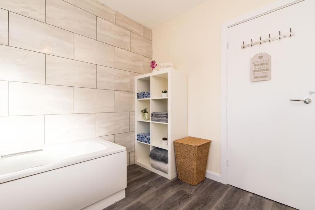 City Home From Home - Peaceful, Cosy & Modern 2Bed House ノッティンガム エクステリア 写真